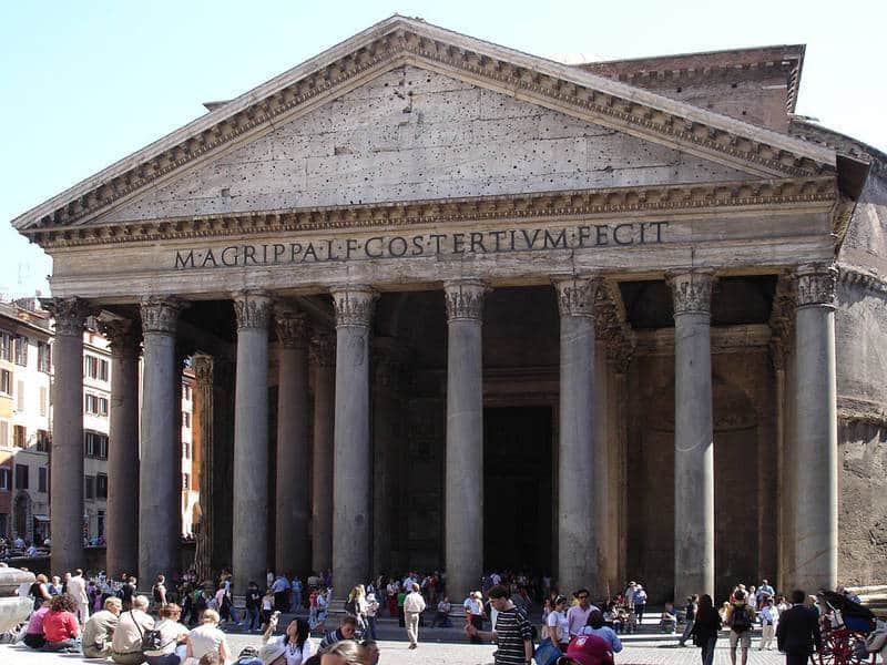 Roman pantheon - durable and sustainable concrete