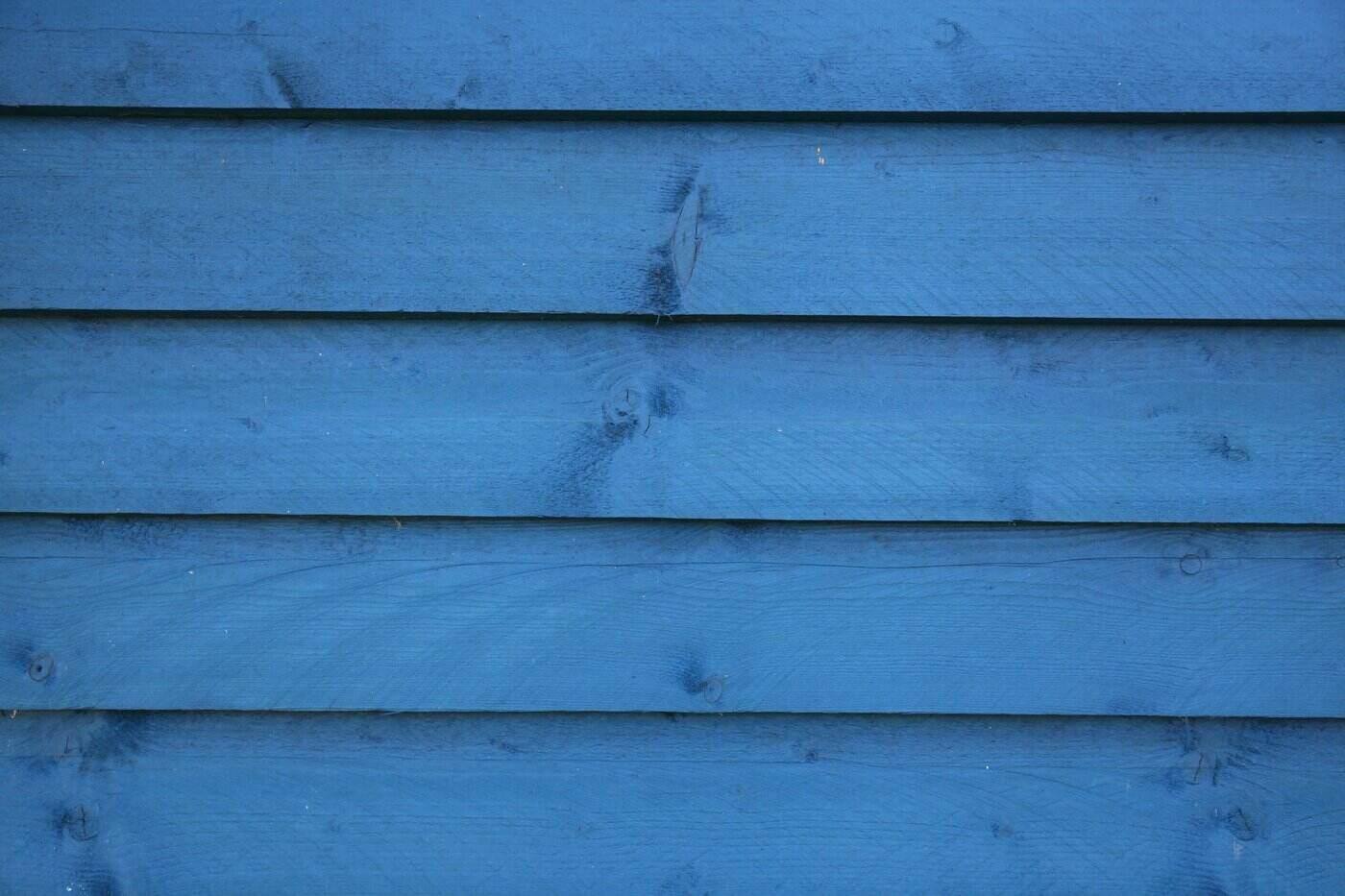 Blue wood siding - environmentally-friendly siding options you should know about