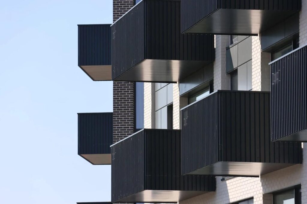 How Prefabrication Is Shaping Sustainable High-Rises In Canada 5 Sapphire balconies - building