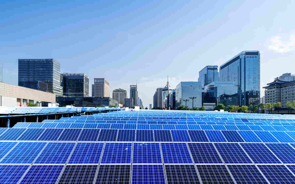 What Commercial Solar Panels Cost In Canada In 2026 5 Solar panels on roof of commercial building