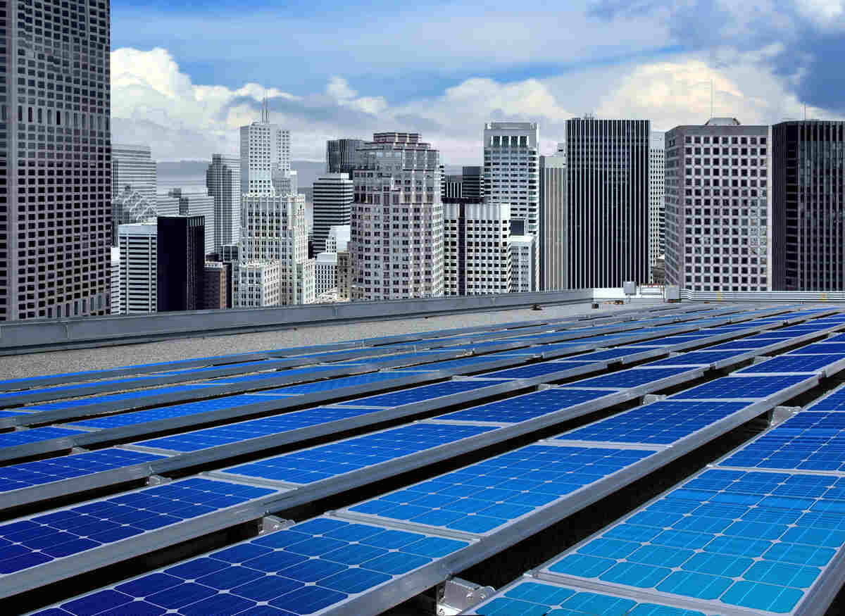 What Commercial Solar Panels Cost In Canada In 2026 1 Solar on roof of commercial office building